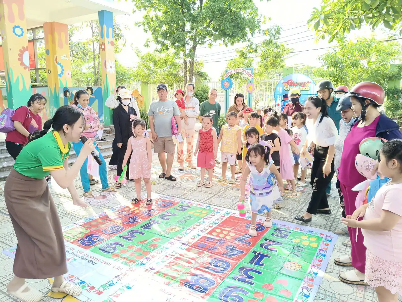 hoat-dong-mila-t12-25-4